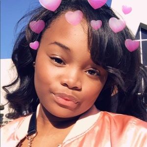 Meet your Posher, Charlise